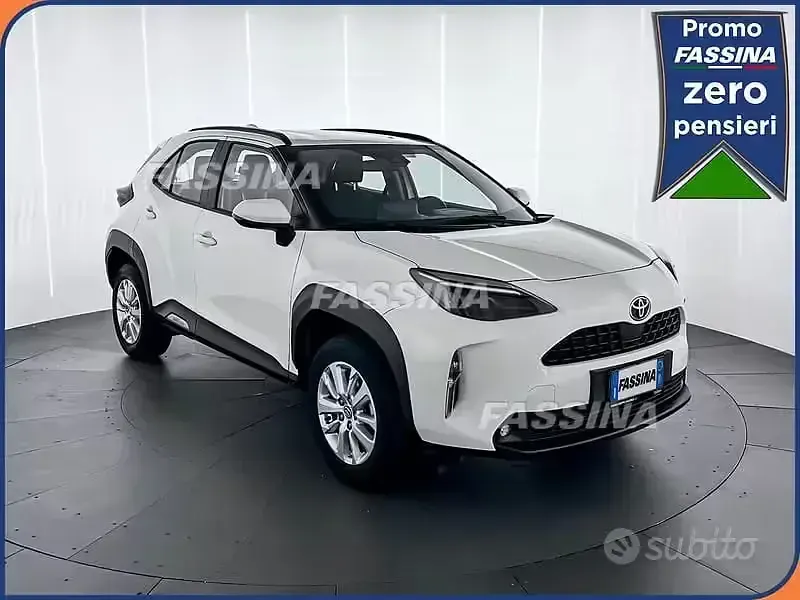 Usata Toyota Yaris Cross Active 116 CV (85 kW) 2024 SUV