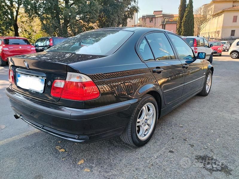 Usata BMW 318 2000 Grigio Berlina