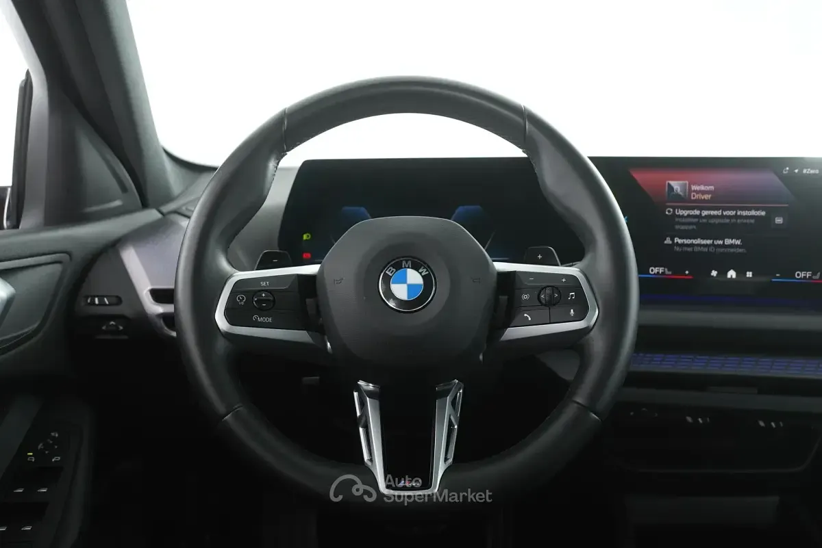 Usata BMW 120 M Sport 150 CV (110 kW) 2025 Bianco Utilitaria