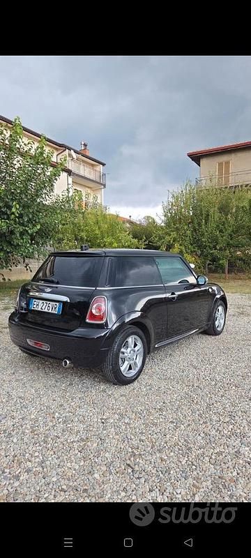 Usata Mini ONE 75 CV (55 kW) 2011 Nero Utilitaria