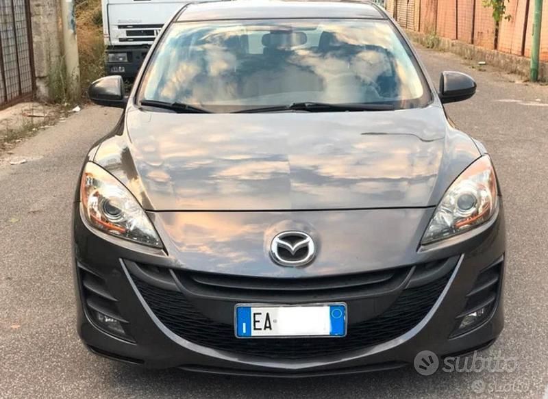 Usata Mazda 3 110 CV (80 kW) 2010 Grigio Berlina