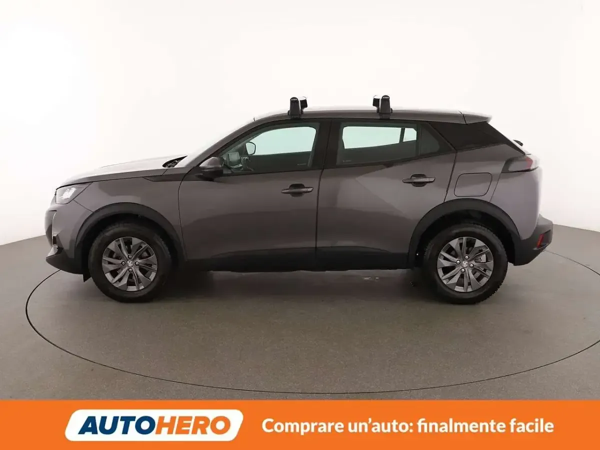 Usata Peugeot 2008 Active 131 CV (96 kW) 2020 Grigio SUV