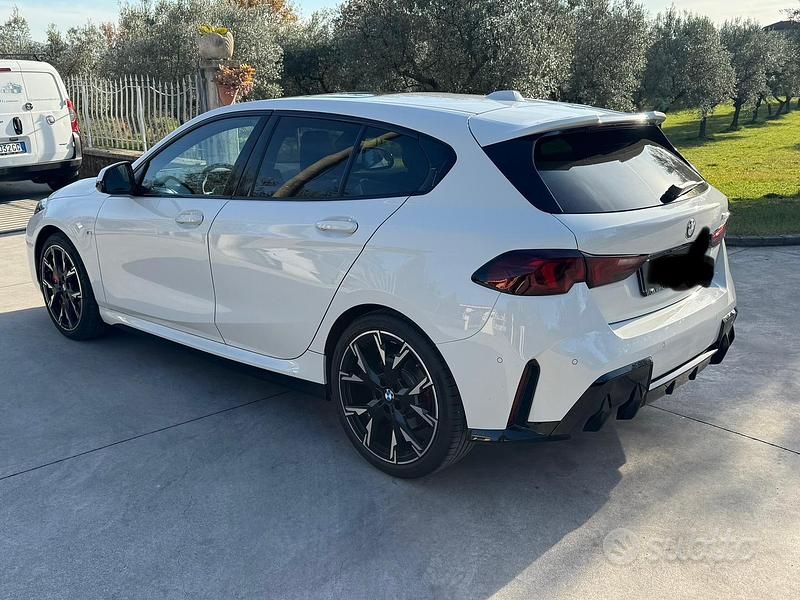 Usata BMW 118 M Sport 2024 Bianco Utilitaria