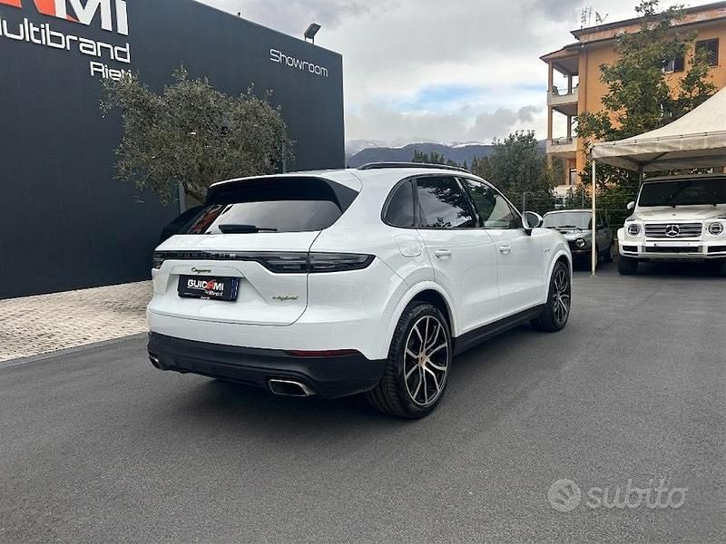 Usata Porsche Cayenne 340 CV (250 kW) 2018 Bianco SUV