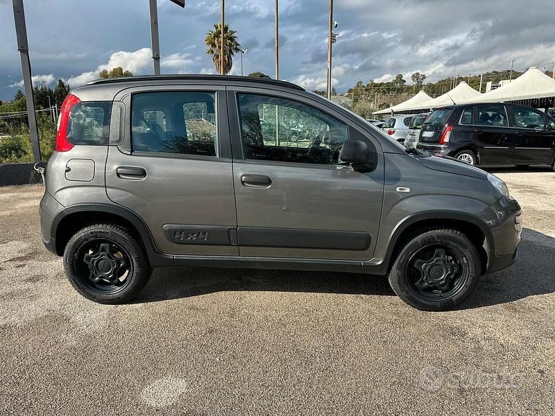 Usata Fiat Panda Cross Cross 85 CV (62 kW) 2020 Grigio Utilitaria