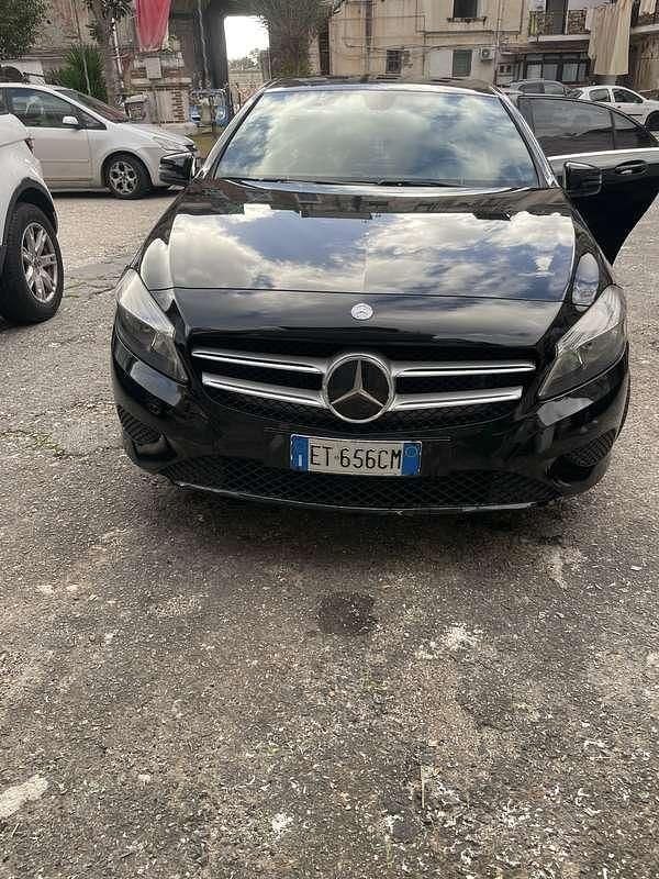 Usata Mercedes A180 109 CV (80 kW) 2014 Berlina