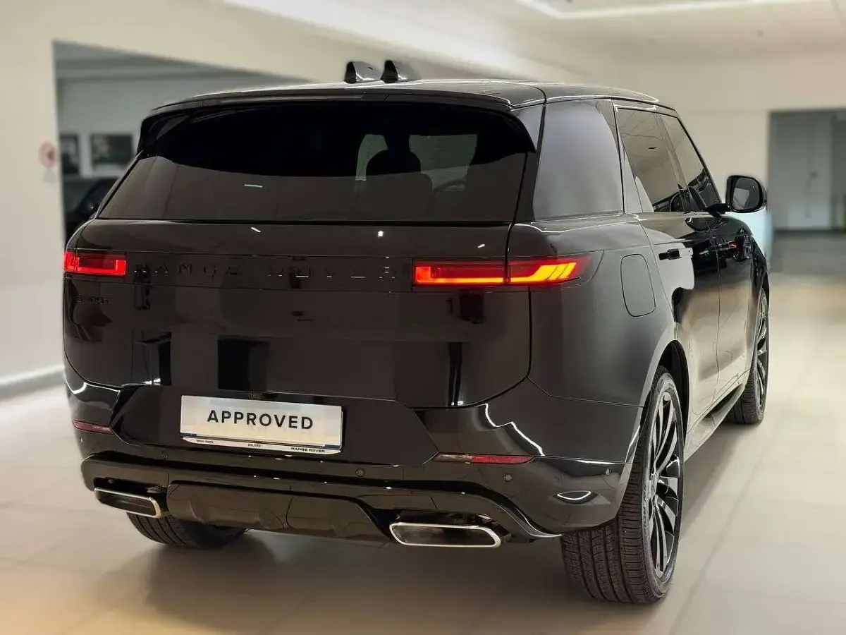 Usata Land Rover Range Rover Sport SE Dynamic 400 CV (294 kW) 2026 Nero SUV