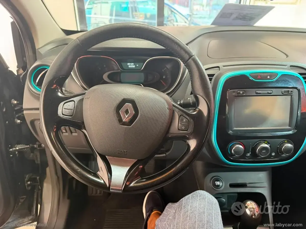 Usata Renault Captur Intens 90 CV (66 kW) 2017 SUV