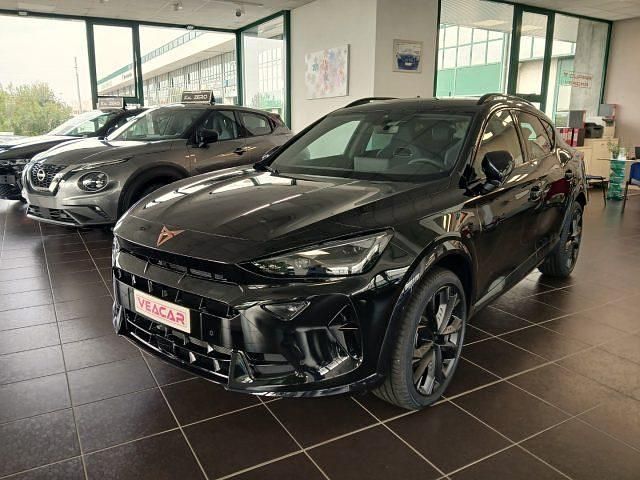 Nero Nuova 2025 Cupra Formentor SUV | 39.900 € (Cara) - Immagine 1/4