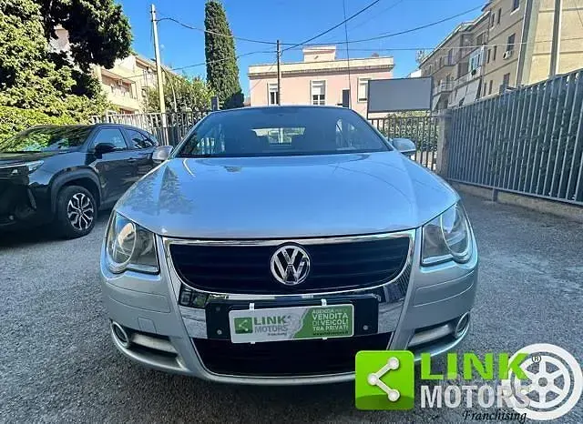 Usata VW Eos 140 CV (102 kW) 2006 Grigio Cabrio