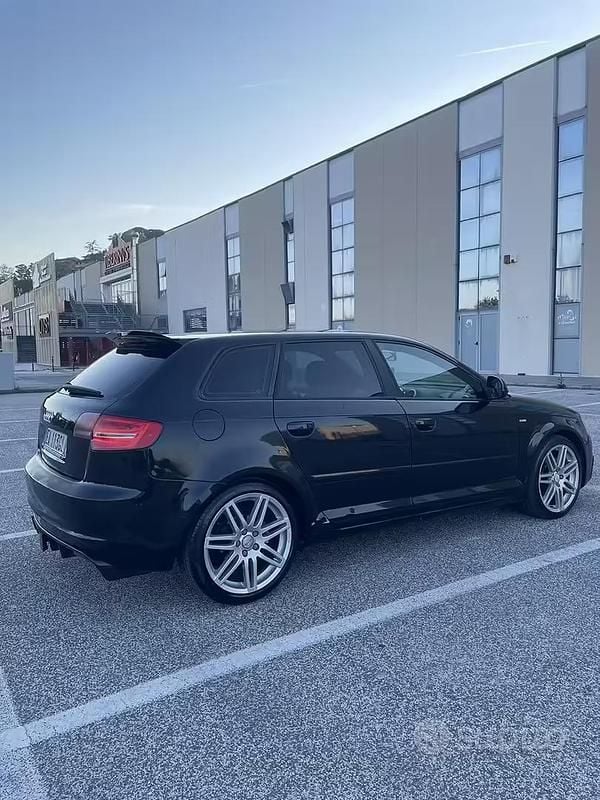 Usata Audi A3 Ambition 170 CV (125 kW) 2010 Nero Utilitaria