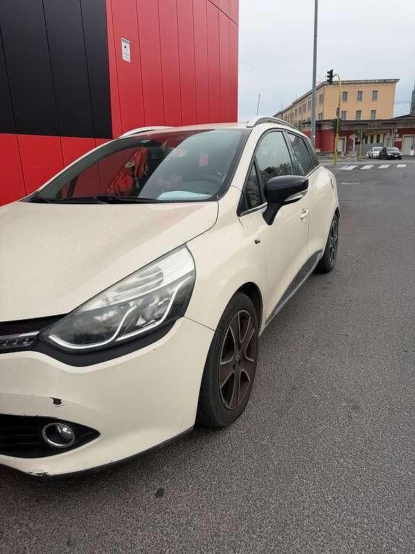 Usata Renault Clio GrandTour 71 CV (52 kW) 2016 Beige Station wagon