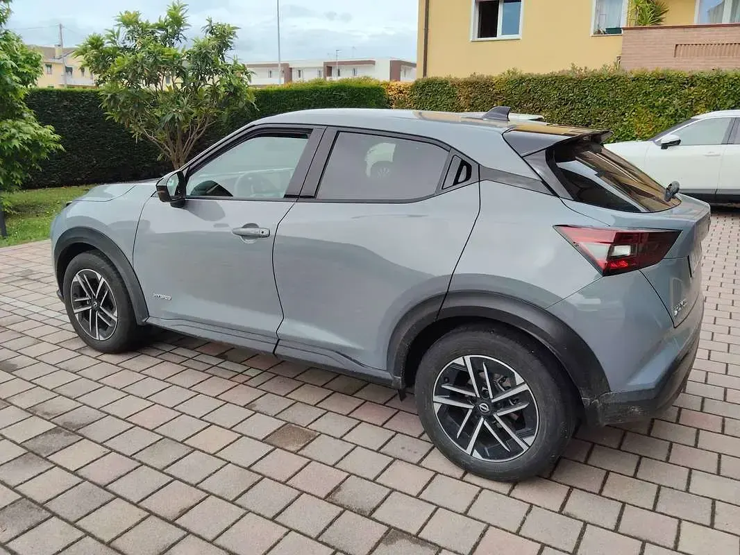 Usata Nissan Juke N-Connecta 94 CV (69 kW) 2024 Grigio SUV