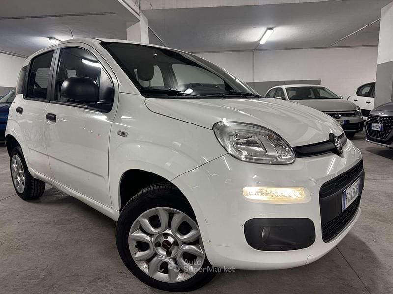 Begagnad Fiat Panda Easy 71 HK (52 kW) 2019 Vit Halvkombi
