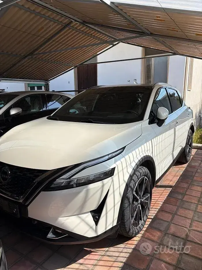 Usata Nissan Qashqai Tekna 139 CV (102 kW) 2024 Bianco SUV