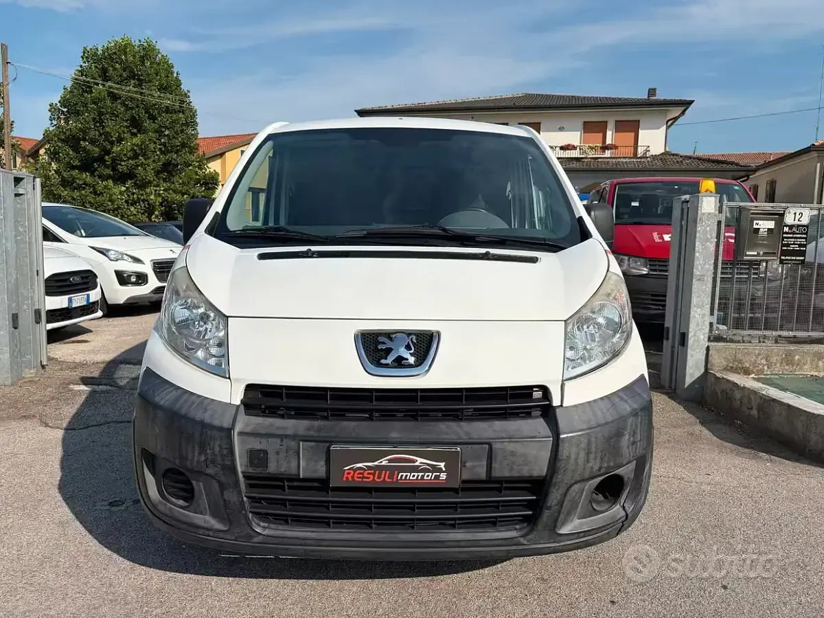 Usata Peugeot Expert 120 CV (88 kW) 2010 Bianco Furgone