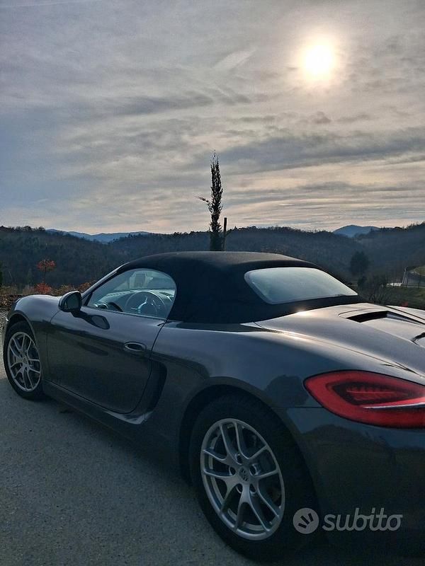 Usata Porsche Boxster 265 CV (194 kW) 2014 Grigio Cabrio