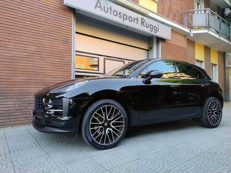 Nero Usata 2020 Porsche Macan SUV | 56.000 € (Buon prezzo) - Immagine 1/4