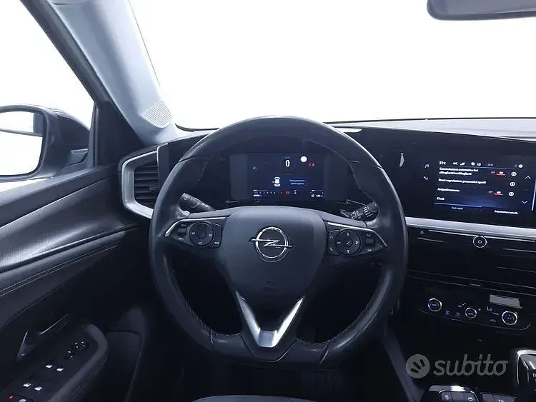 Usata Opel Mokka Elegance 101 CV (74 kW) 2022 Bianco SUV