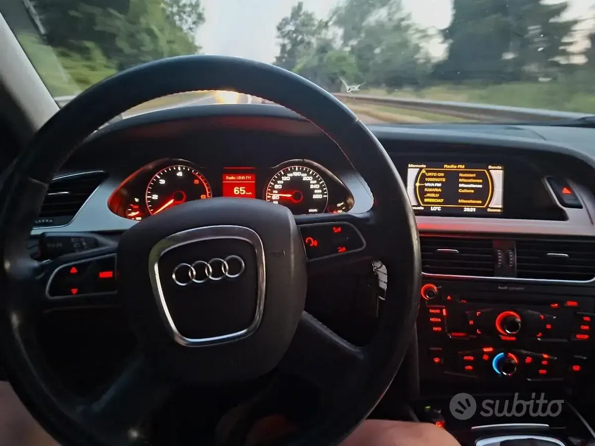 Usata Audi A4 143 CV (105 kW) 2010 Grigio Station wagon