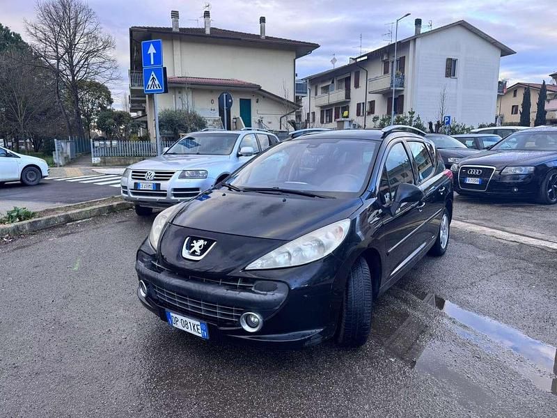 Usata Peugeot 207 95 CV (69 kW) 2008 Nero Station wagon