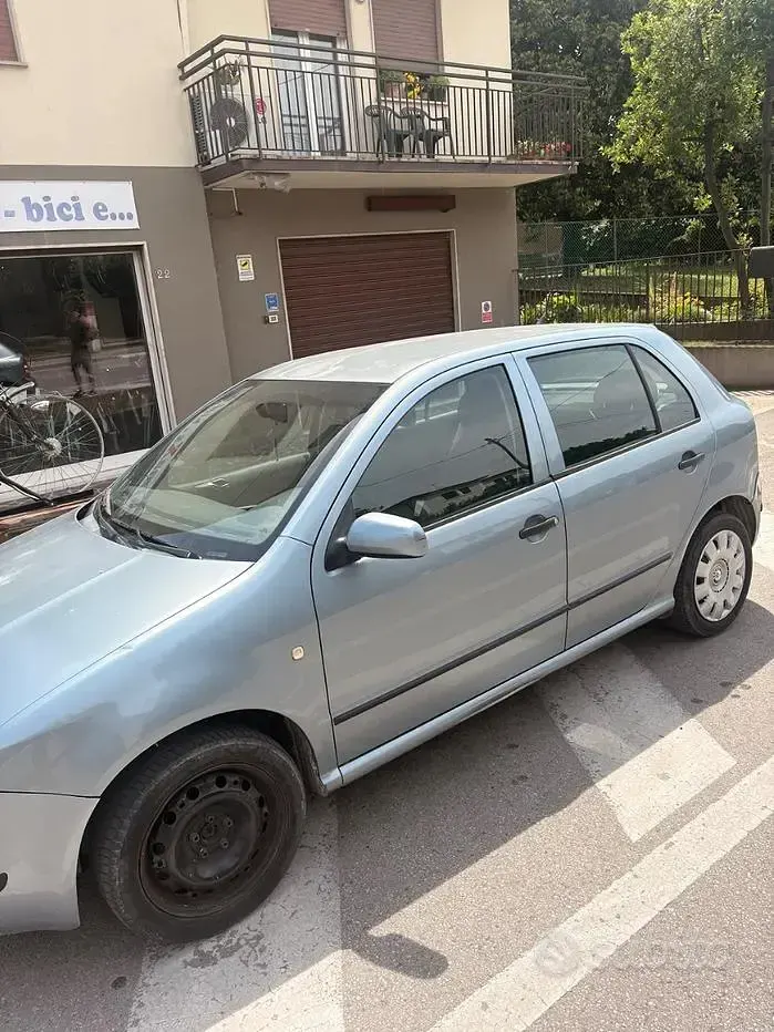 Usata Skoda Fabia 64 CV (47 kW) 2012 Berlina