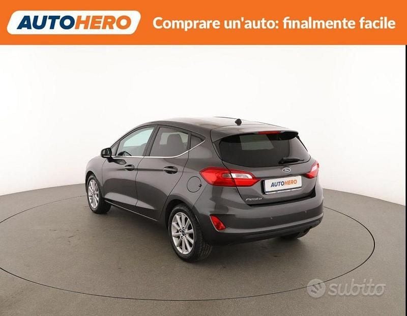 Gebraucht Ford Fiesta Titanium 86 PS (63 kW) 2019 Grau Kleinwagen