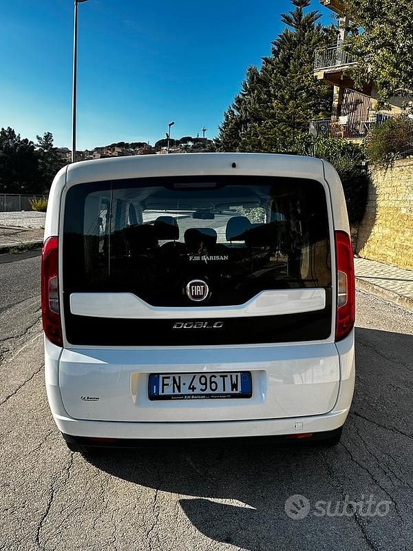 Usata Fiat Doblò 95 CV (69 kW) 2018 Bianco Monovolume