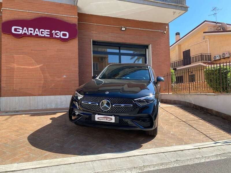 Usata Mercedes GLC300 Premium Plus 245 CV (180 kW) 2024 Nero Coupé