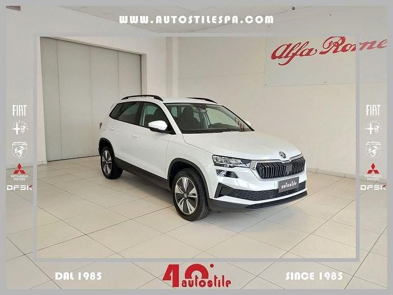 Usata Skoda Karoq Executive 116 CV (85 kW) 2024 Bianco SUV