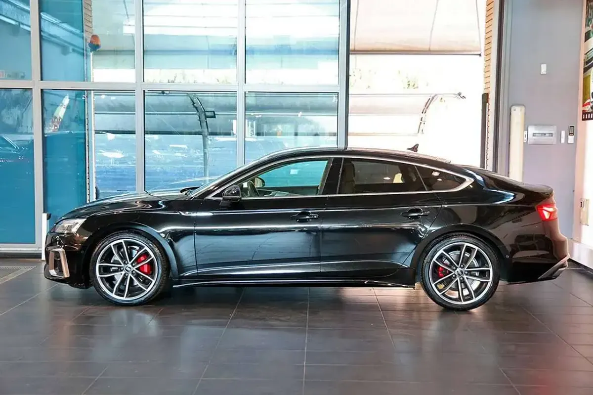 Usata Audi A5 Sportback S-Line 204 CV (150 kW) 2023 Nero Utilitaria