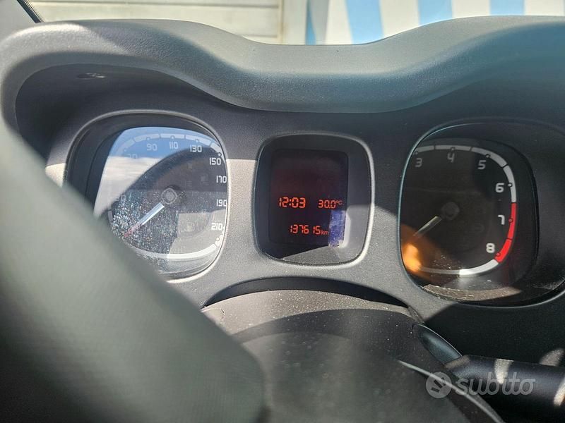 Usata Fiat Panda 69 CV (50 kW) 2019 Utilitaria