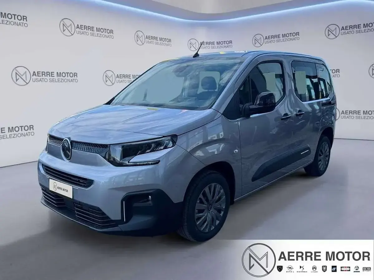 Nuova Citroën Berlingo 102 CV (75 kW) 2026 Grigio Monovolume