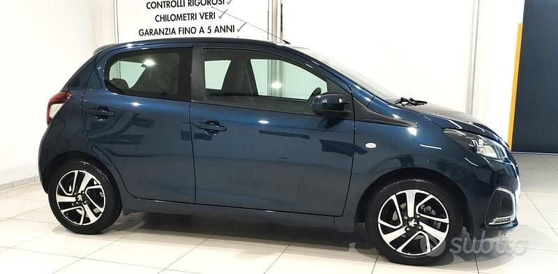 Usata Peugeot 108 Allure 69 CV (50 kW) 2017 Blu Berlina
