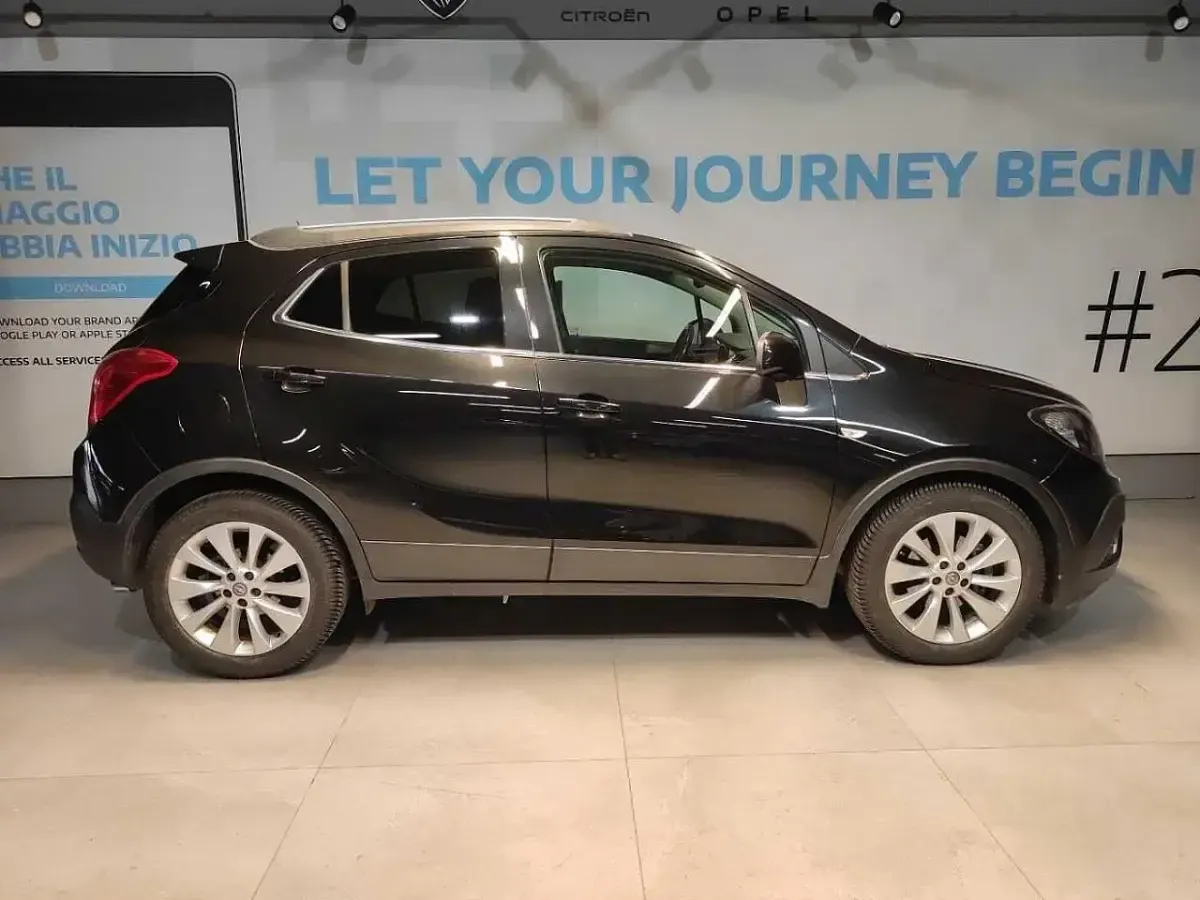 Usata Opel Mokka Cosmo 140 CV (102 kW) 2015 Nero SUV
