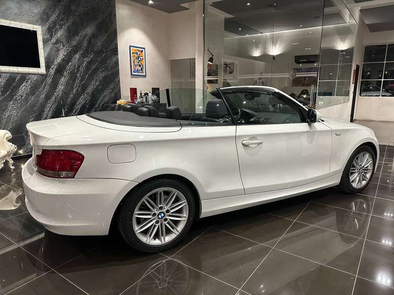 Usata BMW 120 Cabriolet Efficient Dynamics 177 CV (130 kW) 2010 Bianco Cabrio