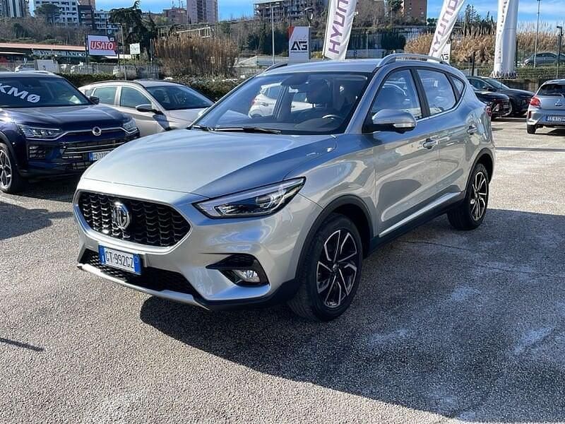 Usata MG ZS Luxury 106 CV (77 kW) 2024 Grigio SUV