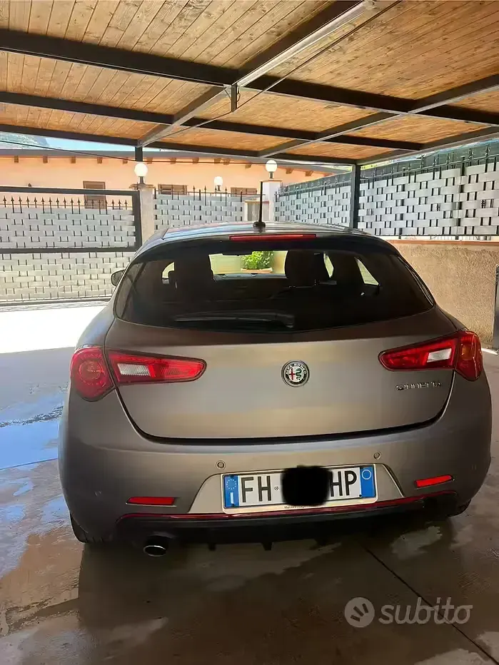 Usata Alfa Romeo Giulietta Super 120 CV (88 kW) 2017 Utilitaria
