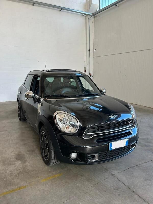 Nero Usata 2014 Mini Cooper SD Countryman SUV | 13.000 € (Molto cara) - Immagine 1/4