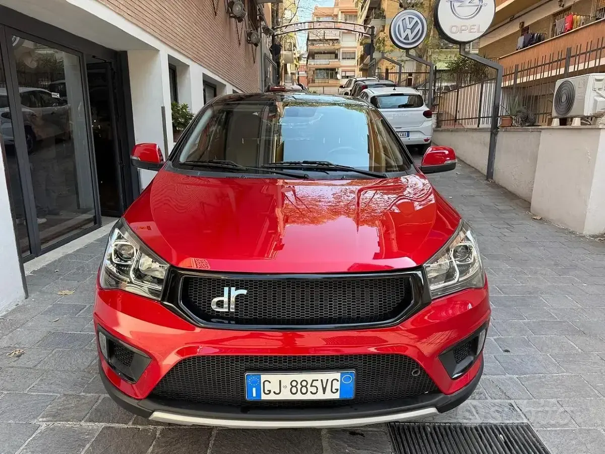 Usata DR DR 3.0 117 CV (86 kW) 2023 Rosso SUV