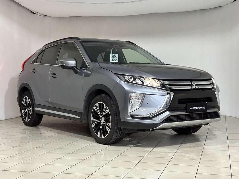 Usata Mitsubishi Eclipse Cross Instyle 163 CV (119 kW) 2018 Argento SUV