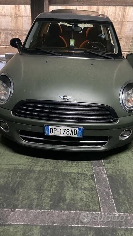 Verde Usata 2008 Mini Clubman Station wagon | 4000 € (Buon prezzo) - Immagine 1/4