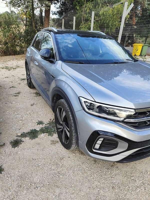 Usata VW T-Roc R-line 116 CV (85 kW) 2023 Grigio SUV