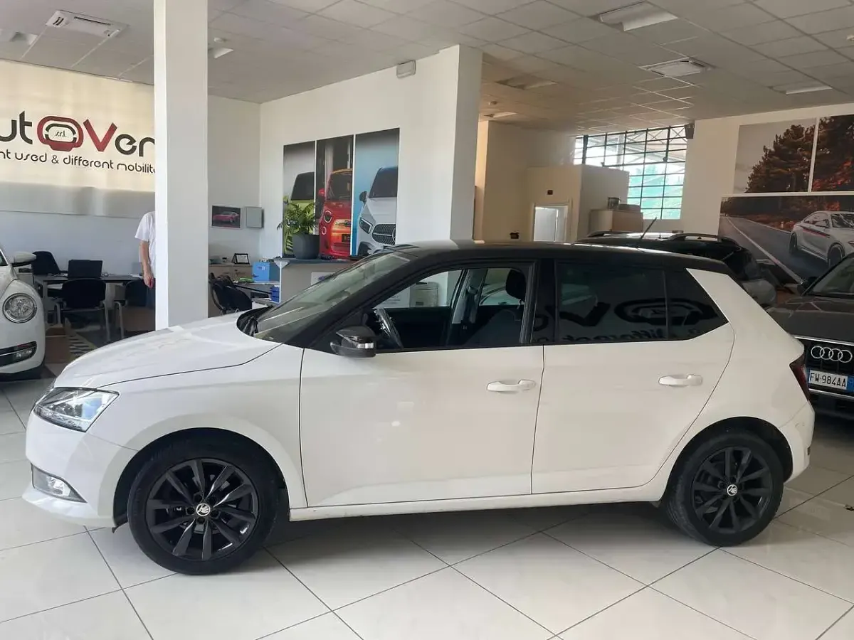 Usata Skoda Fabia 60 CV (44 kW) 2020 Twin color nero Utilitaria