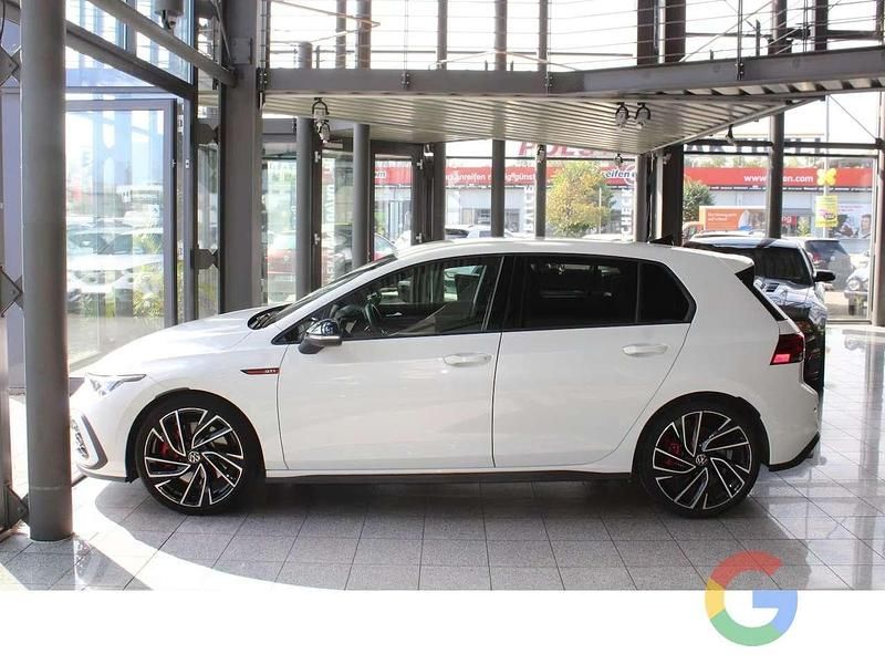 Usata VW Golf VIII GTI 245 CV (180 kW) 2021 Bianco Utilitaria