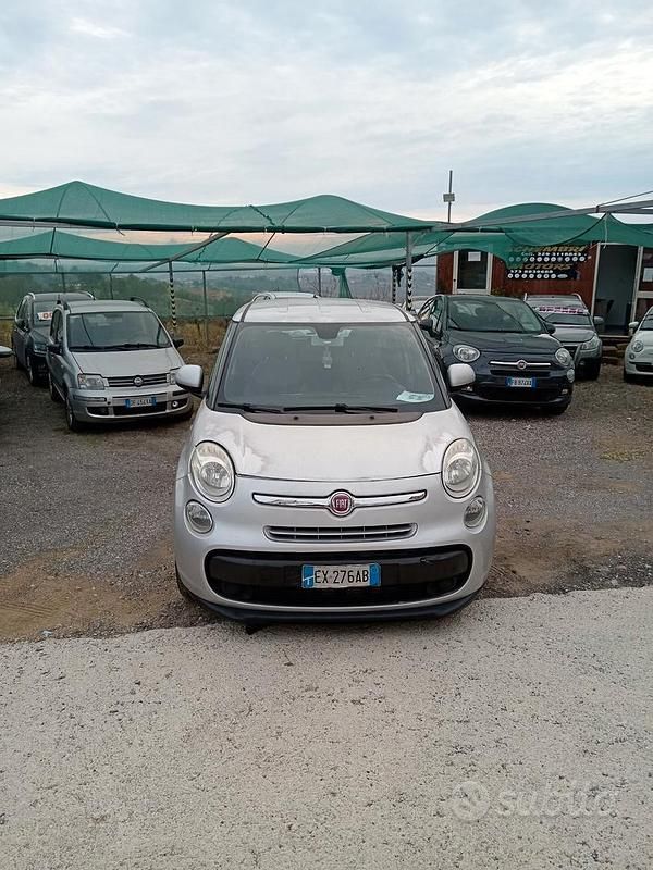 Grigio Usata 2014 Fiat 500L Lounge Monovolume | 4500 € (Ottimo prezzo) - Immagine 1/4