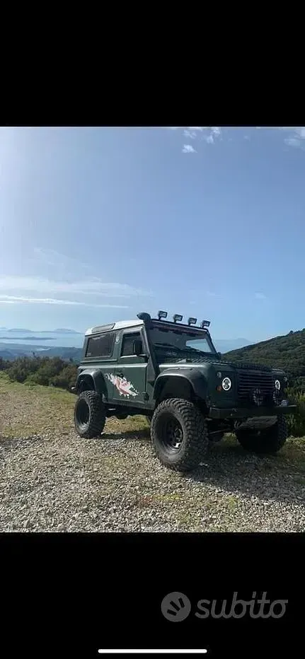 Usata Land Rover Defender 86 CV (63 kW) 2009 Verde SUV