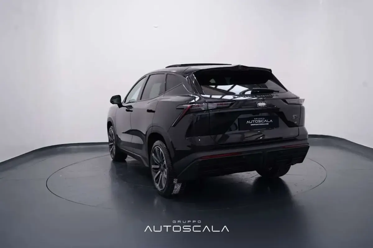 Nuova Sportequipe S6 GT 155 CV (114 kW) 2026 True black SUV
