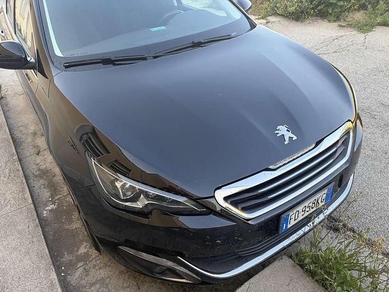 Usata Peugeot 308 SW Allure 120 CV (88 kW) 2016 Station wagon