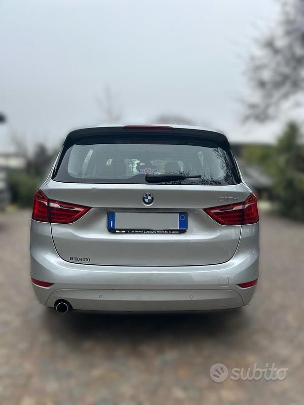Usata BMW 218 Gran Tourer Luxury Line 150 CV (110 kW) 2017 Grigio Monovolume